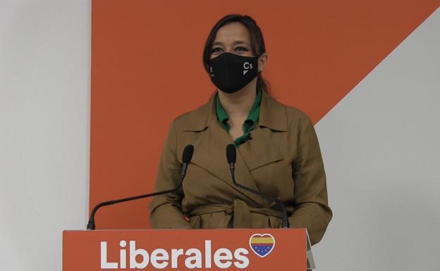 La coordinadora de Cs en Castilla y León, Gemma Villarroel, durante la rueda de prensa este jueves.