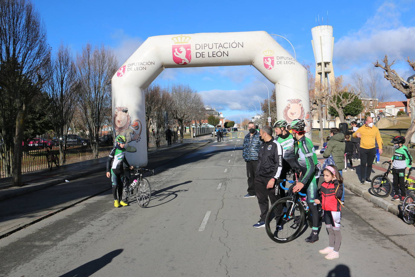 La segunda edición de esta carrera de diferentes categorías ha contado con 70 participantes.