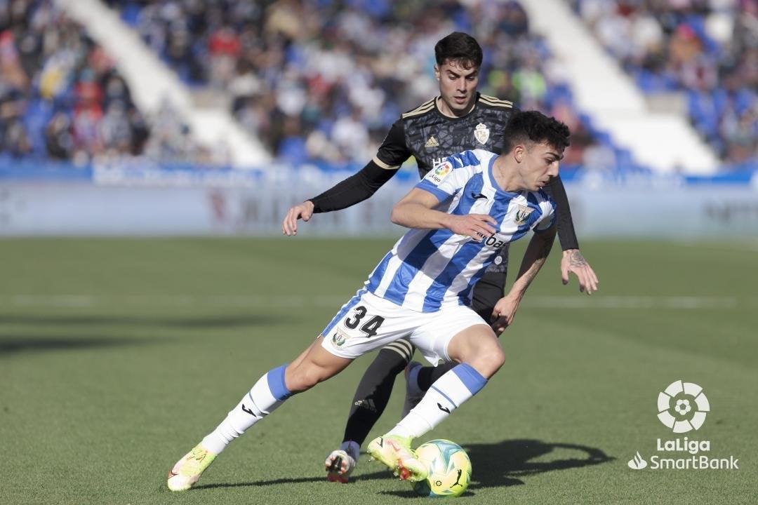 Madrileños y bercianos miden sus fuerzas en este encuentro de la Liga Smartbank en el que la Deportiva busca seguir en puestos de ascenso directo.