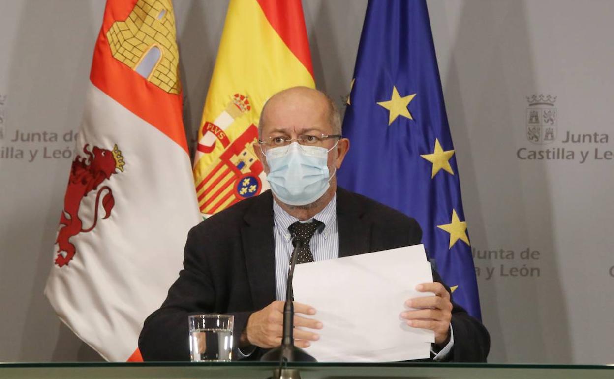 El vicepresidente, portavoz y consejero de Transparencia, Ordenación del Territorio y Acción Exterior, Francisco Igea presenta el estudio sobre Políticas Activas de Empleo en Castilla y León realizado por la Autoridad Independiente de Responsabilidad Fiscal (AiREF).