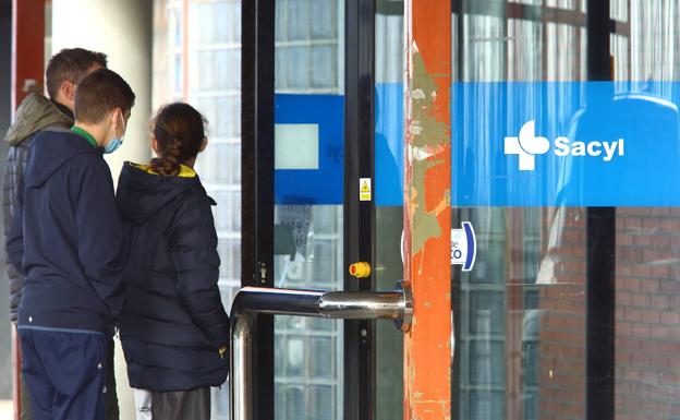 Los niños de 10 y 11 años comienzan a vacunarse en el Bierzo