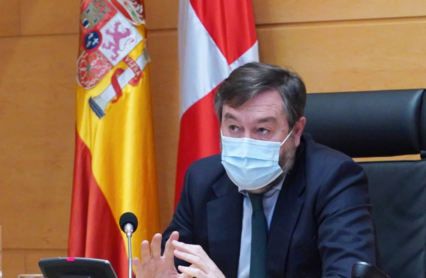 Comisión de investigación de las Cortes sobre las eólicas con las comparecencias del responsable de Ibervento, Javier Mozo Herrera, y el secretario general de la Asociación de Promotores de Energía Eólica de Castilla y León (Apecyl), Eugenio García Tejerina.