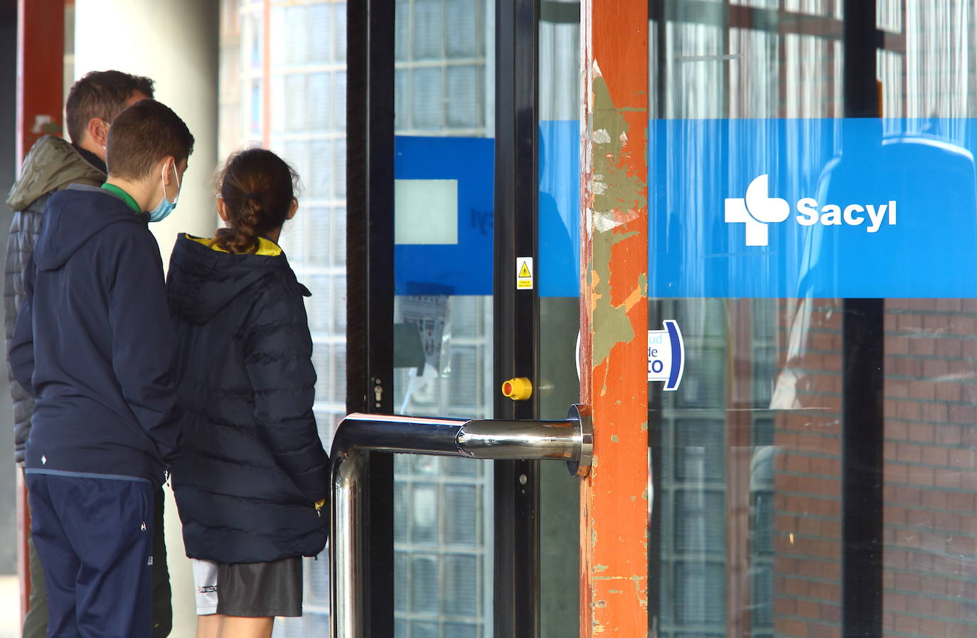 Fotos: Los niños bercianos comienzan a vacunarse