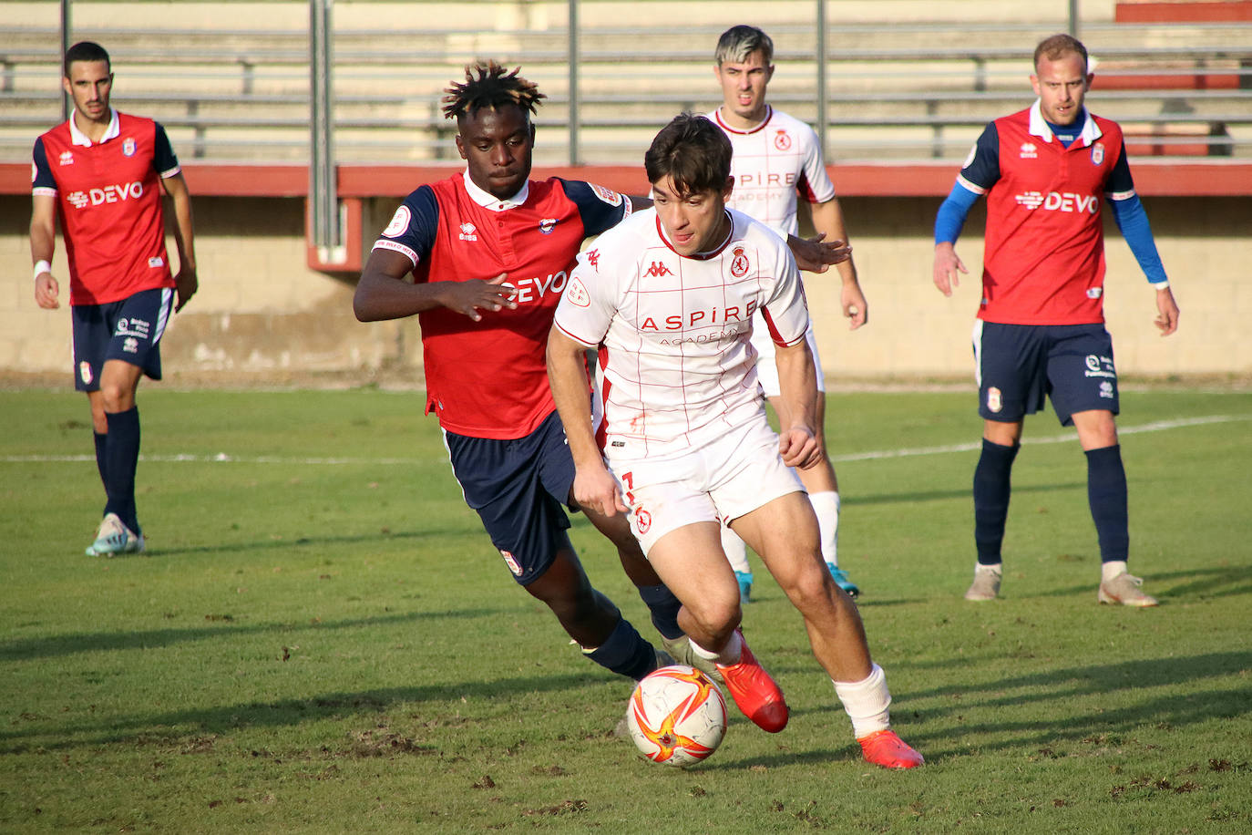 El filial culturalista no consigue superar al Real Ávila y firma su cuarto partido consecutivo en casa sin ganar.