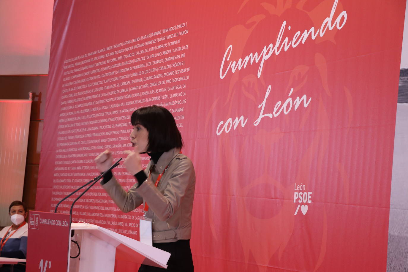 El PSOE de León reelige a su secretario con la ciencia y la innovación como el futuro de la provincia. 