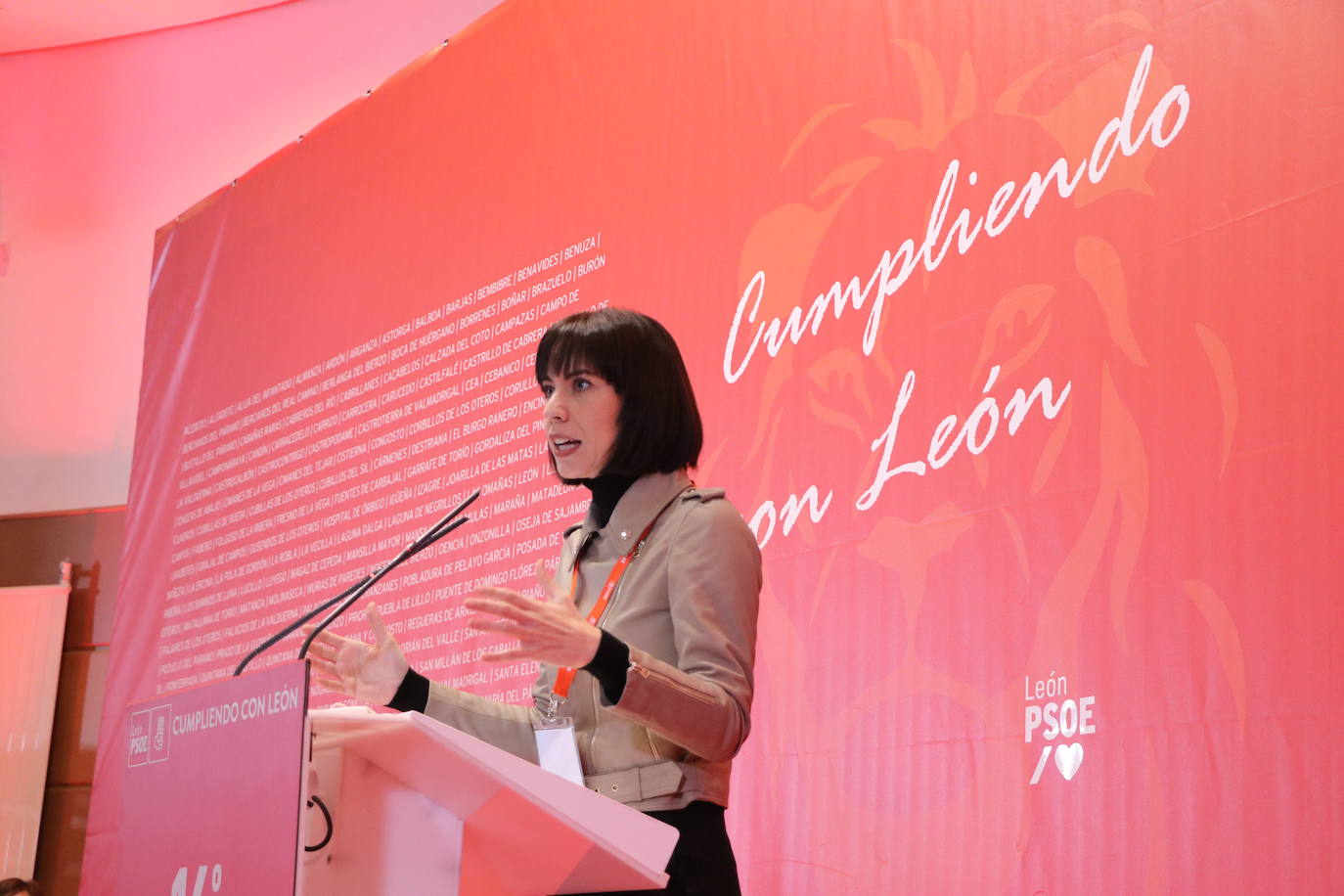 El PSOE de León reelige a su secretario con la ciencia y la innovación como el futuro de la provincia. 