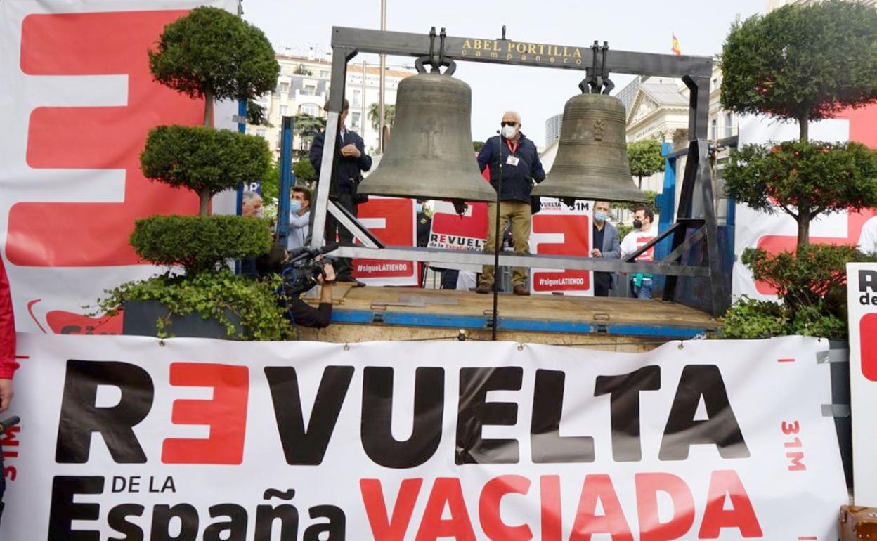 La España Vaciada y el leonesismo útil, ante la disyuntiva de qué hacer ante la cita electoral del 13F. 