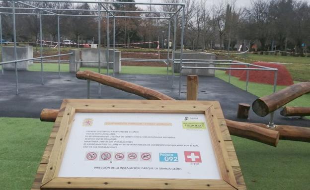 Galería. Nuevo área de parkour en el parque de La Granja de León.