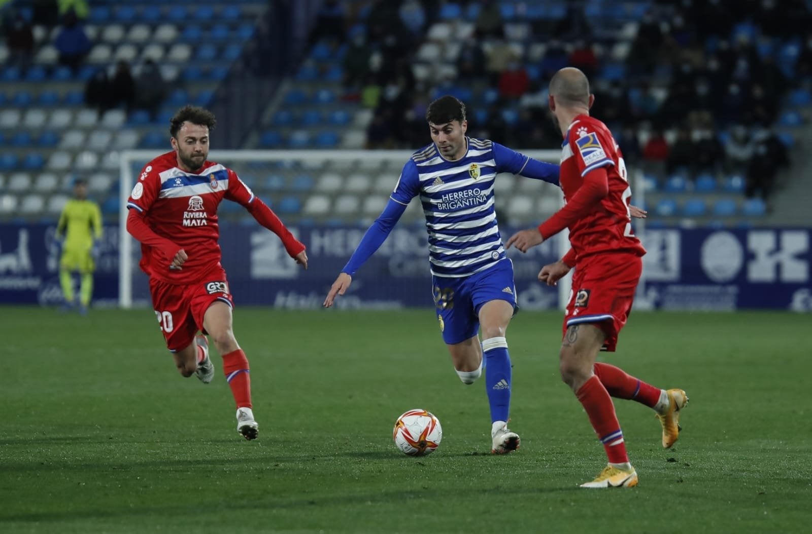 El conjunto berciano compitió de tú a tú ante el Espanyol y cayó derrotado en la tanda de penaltis.