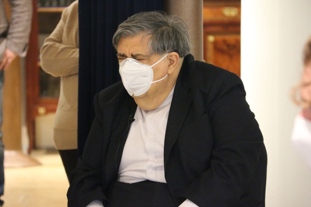 El Museo Casa Botines Gaudí y la Fundación Eutherpe han organizado el concierto de Año Nuevo en el que han participado los pupilos del maestro italiano Vincenzo Balzani.