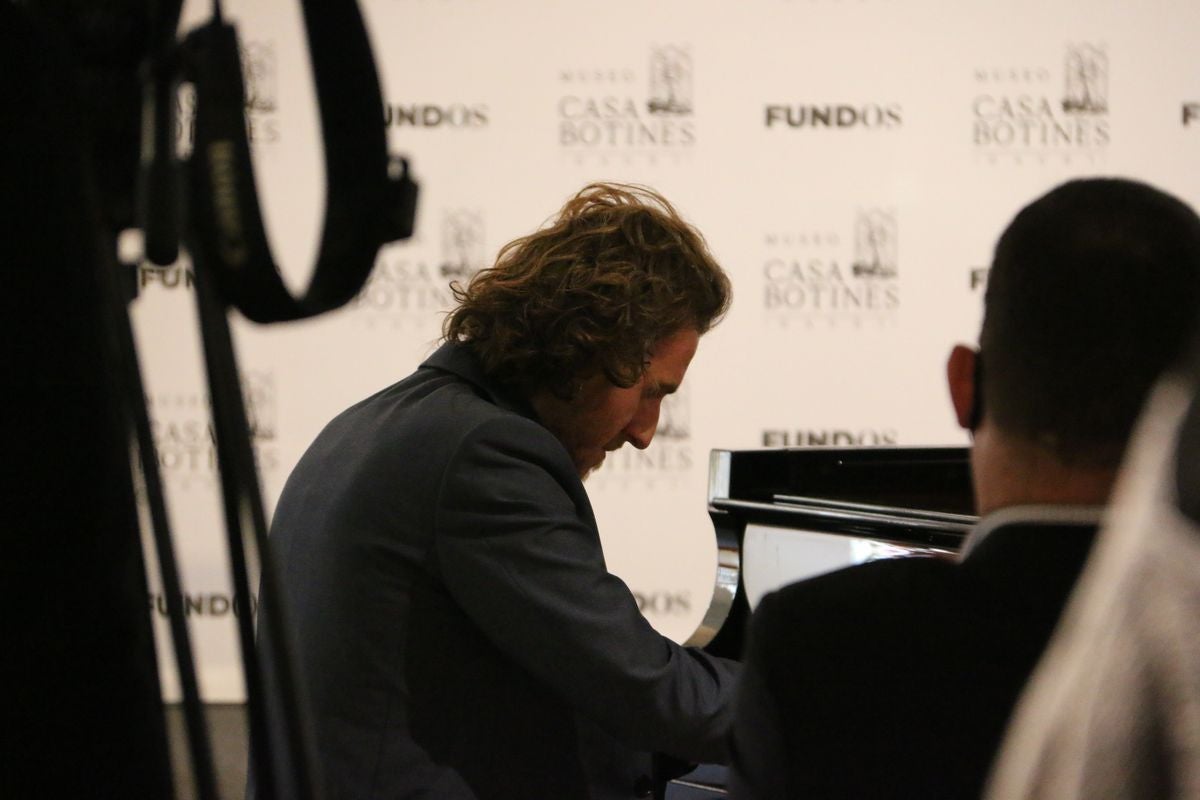 El Museo Casa Botines Gaudí y la Fundación Eutherpe han organizado el concierto de Año Nuevo en el que han participado los pupilos del maestro italiano Vincenzo Balzani.