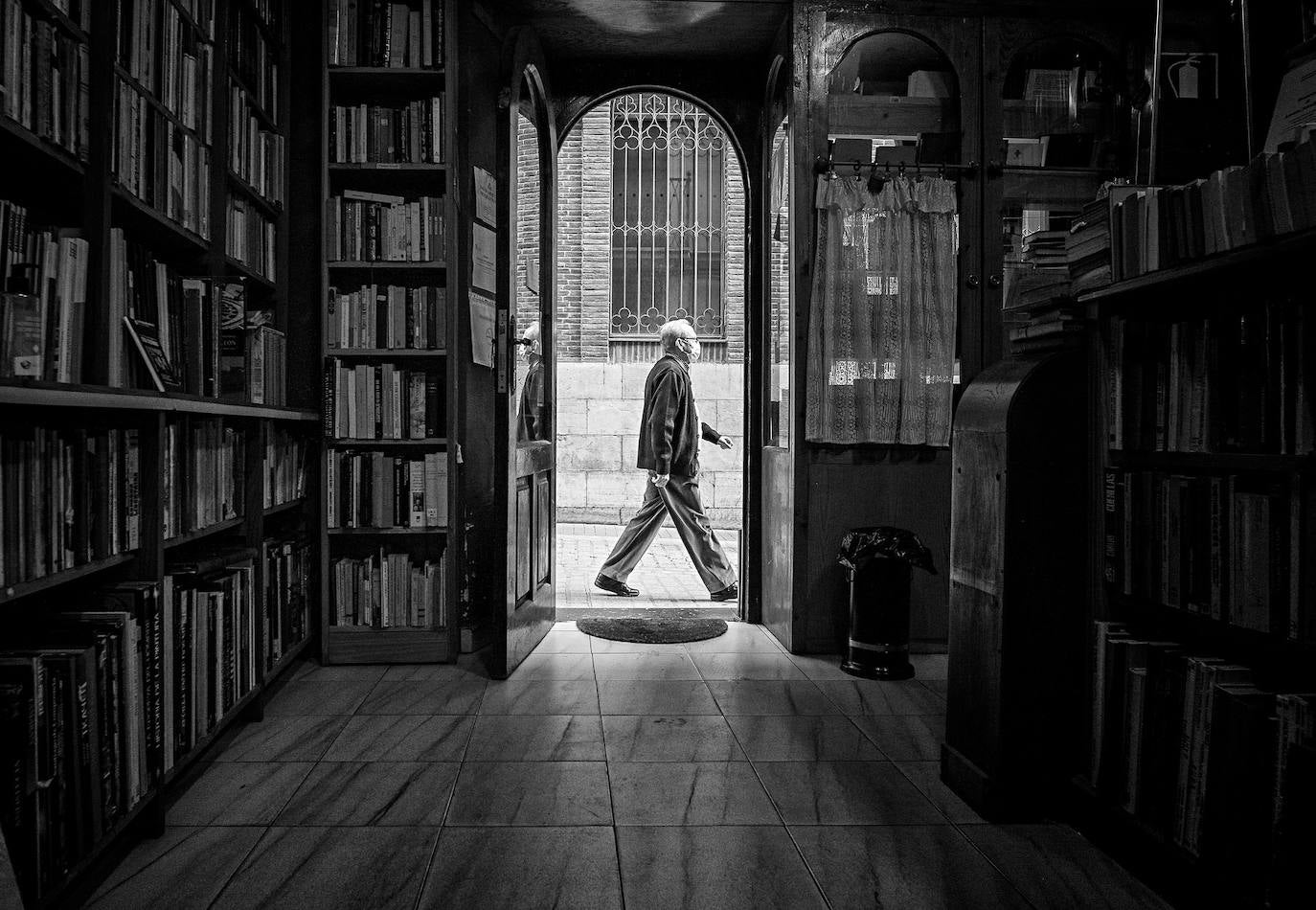 Fotos: Exposición de fotografía urbana en Ponferrada