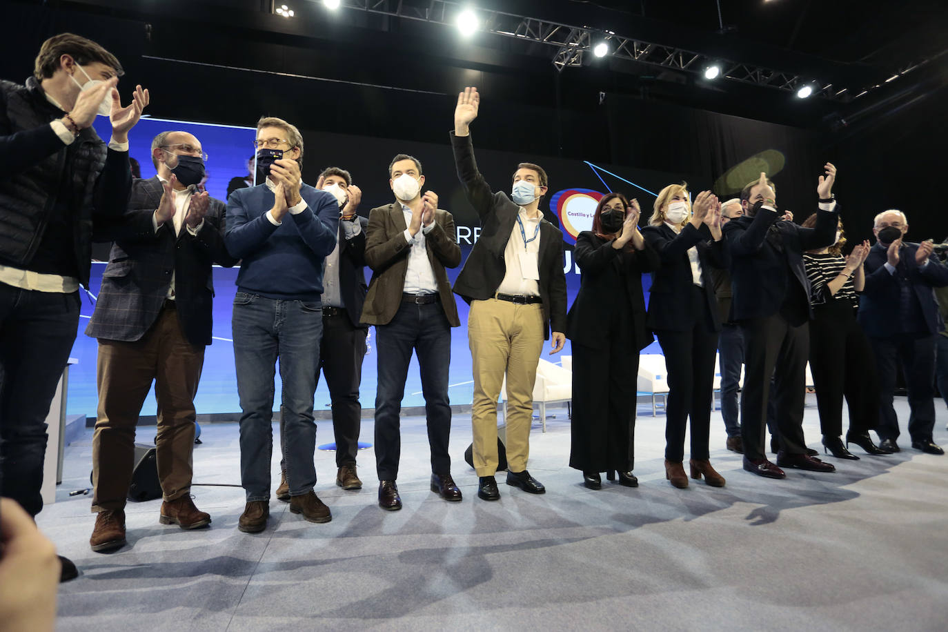 Celebración de la mesa 'Los Gobiernos del PP. Pensando en las personas',