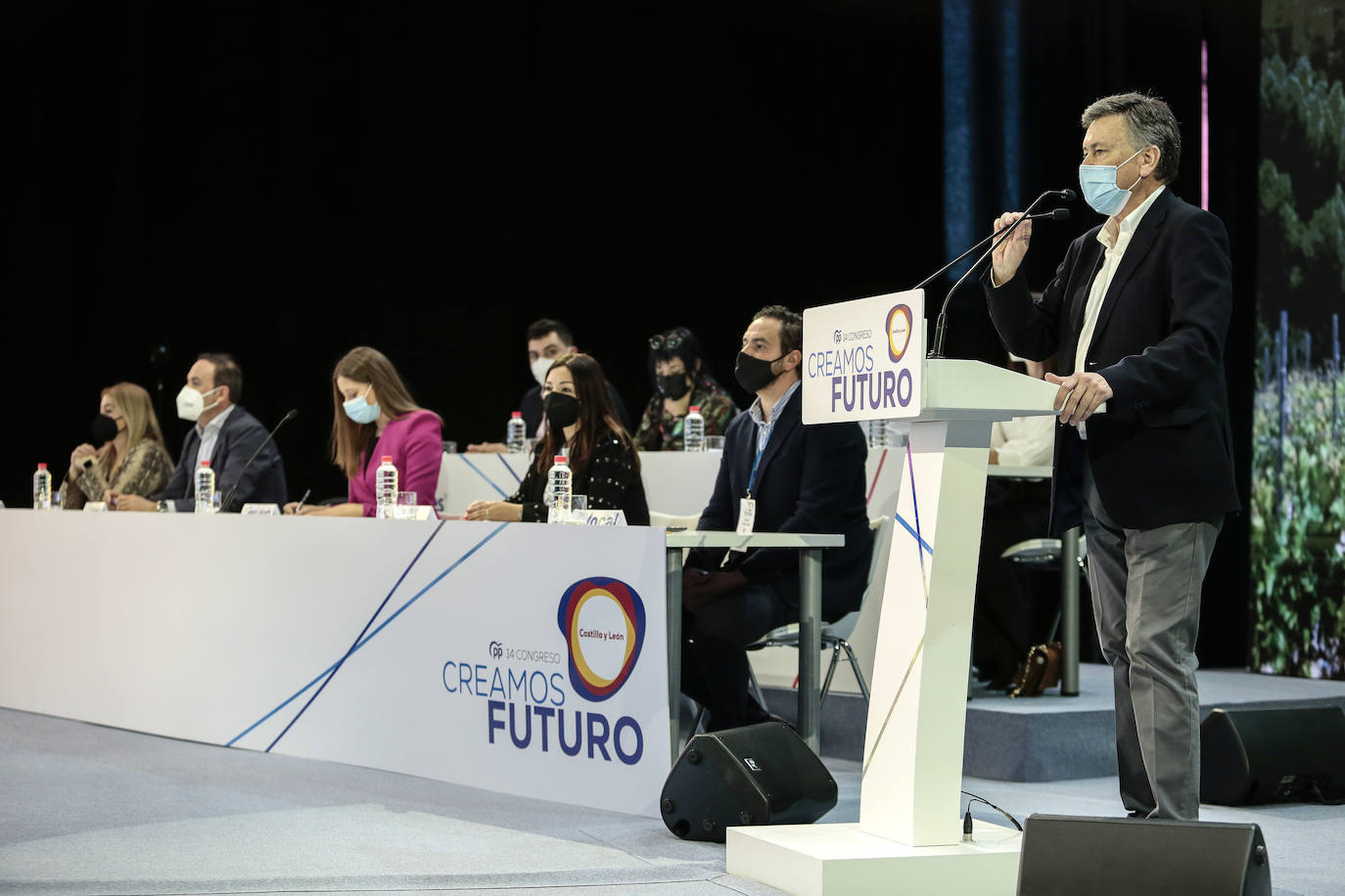Inicio del XIV Congreso del Partido Popular de Castilla y León. En la imagen, elección de la Mesa del Congreso y aprobación del Reglamento del Congreso. En la imagen, la presidenta del Comité Organizador, Isabel Blanco.