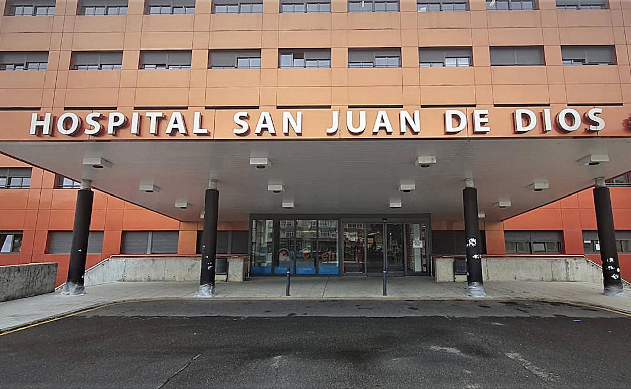 Fachada del Hospital San Juan de Dios de León.