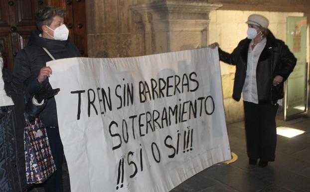 Vecinos de Trobajo del Camino, durante uno de sus actos reivindicativos.