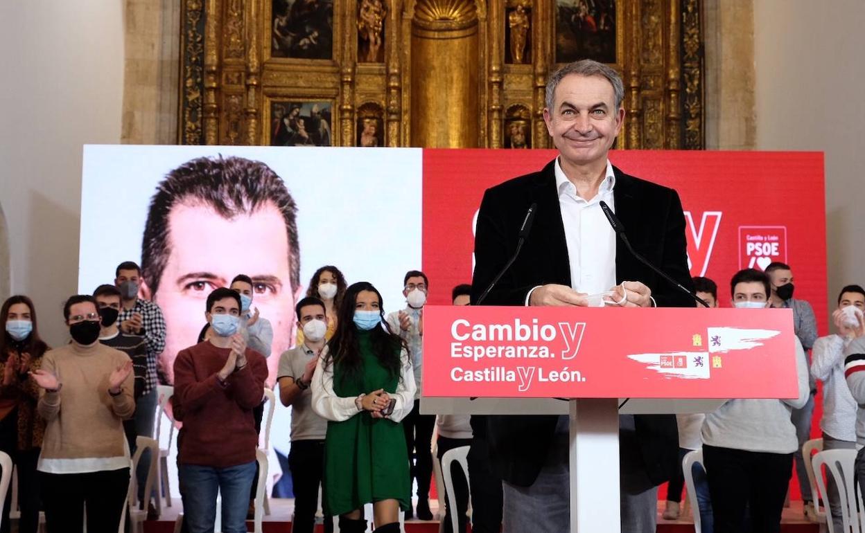 Clausura de la ll Escuela de Gobierno del PSCyL. 