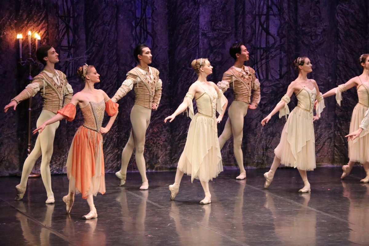 El Ballet Imperial Ruso ha ofrecido este domingo la Gran Gala Tchaykovsky en el Auditorio de León.