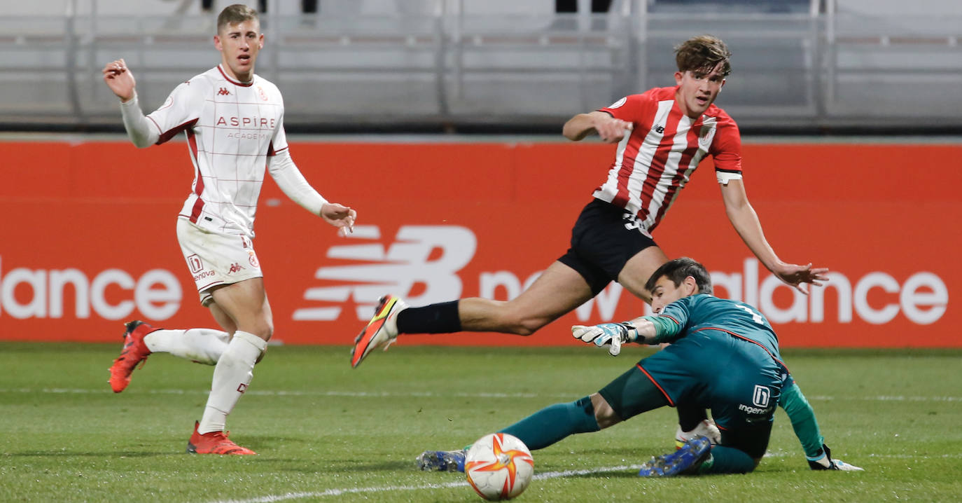 Los leoneses suman su primer triunfo a domicilio del curso con goles de Castañeda y Rodri