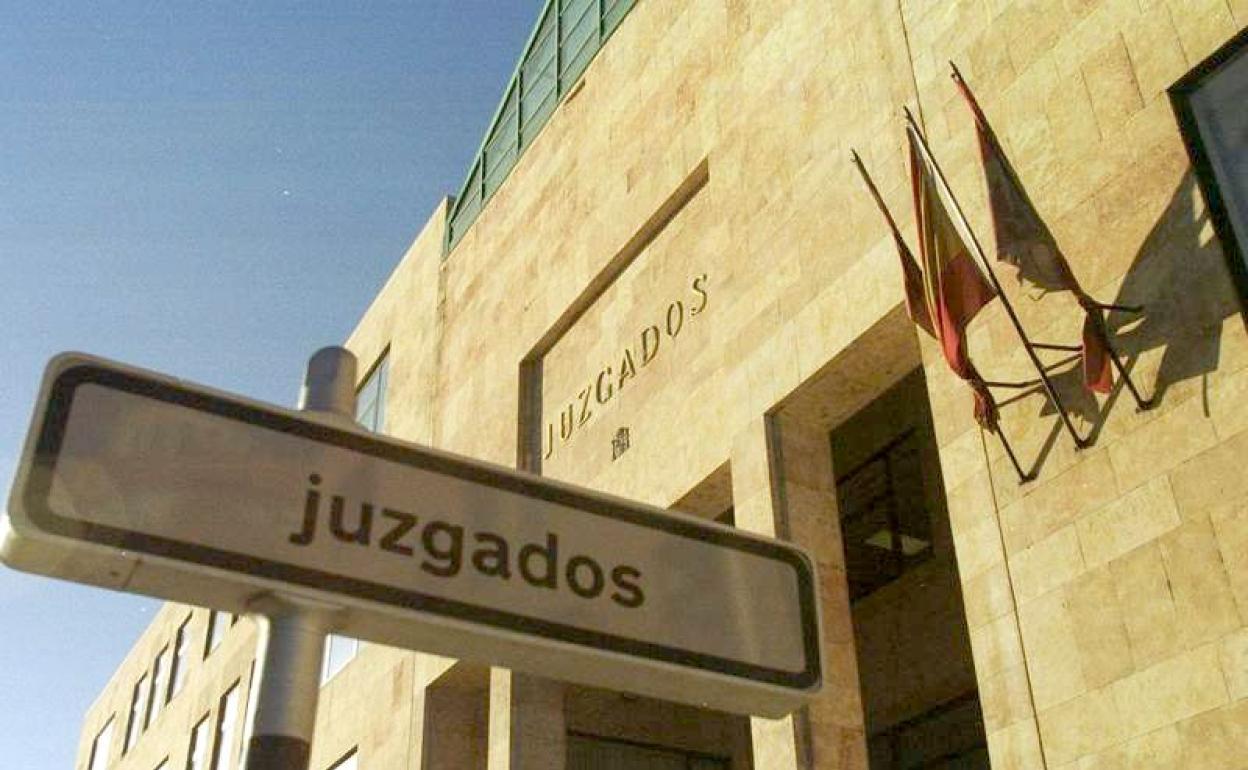 La actividad en los juzgados de León se reducirá a la mínima expresión este miercoles. 