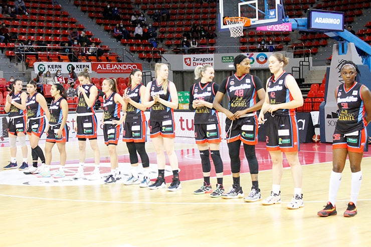 El Embutidos Pajariel Bembibre visita la cancha del Valencia Basket.