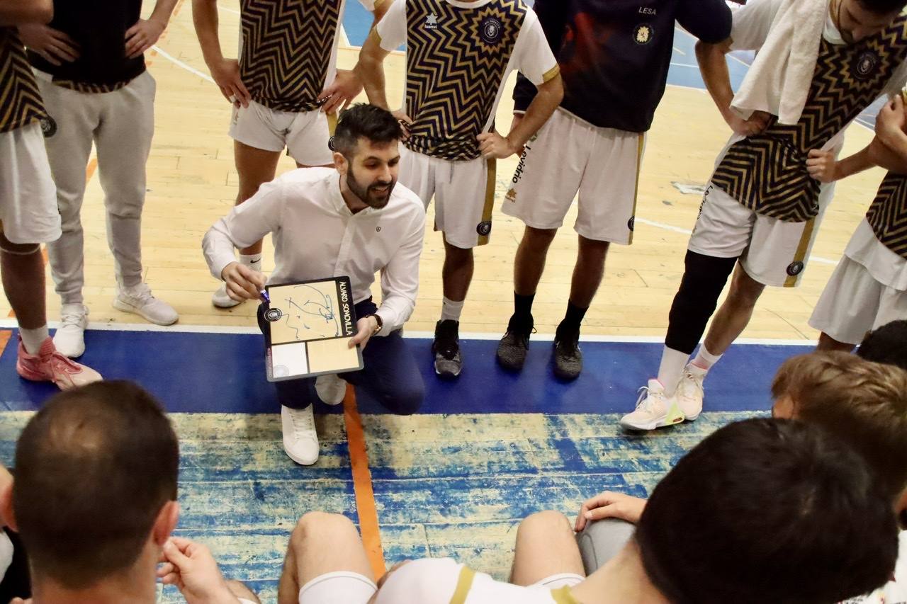 El Reino de León recibe en su feudo al Basket León en la que es la cuarta vez que se ven las caras tras hacerlo en liga y en dos ocasiones durante la pretemporada.