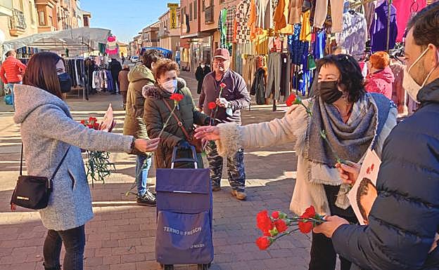 El PSOE compromete en Valderas la lucha contra la despoblación como una de las grandes prioridades de su plan de Gobierno