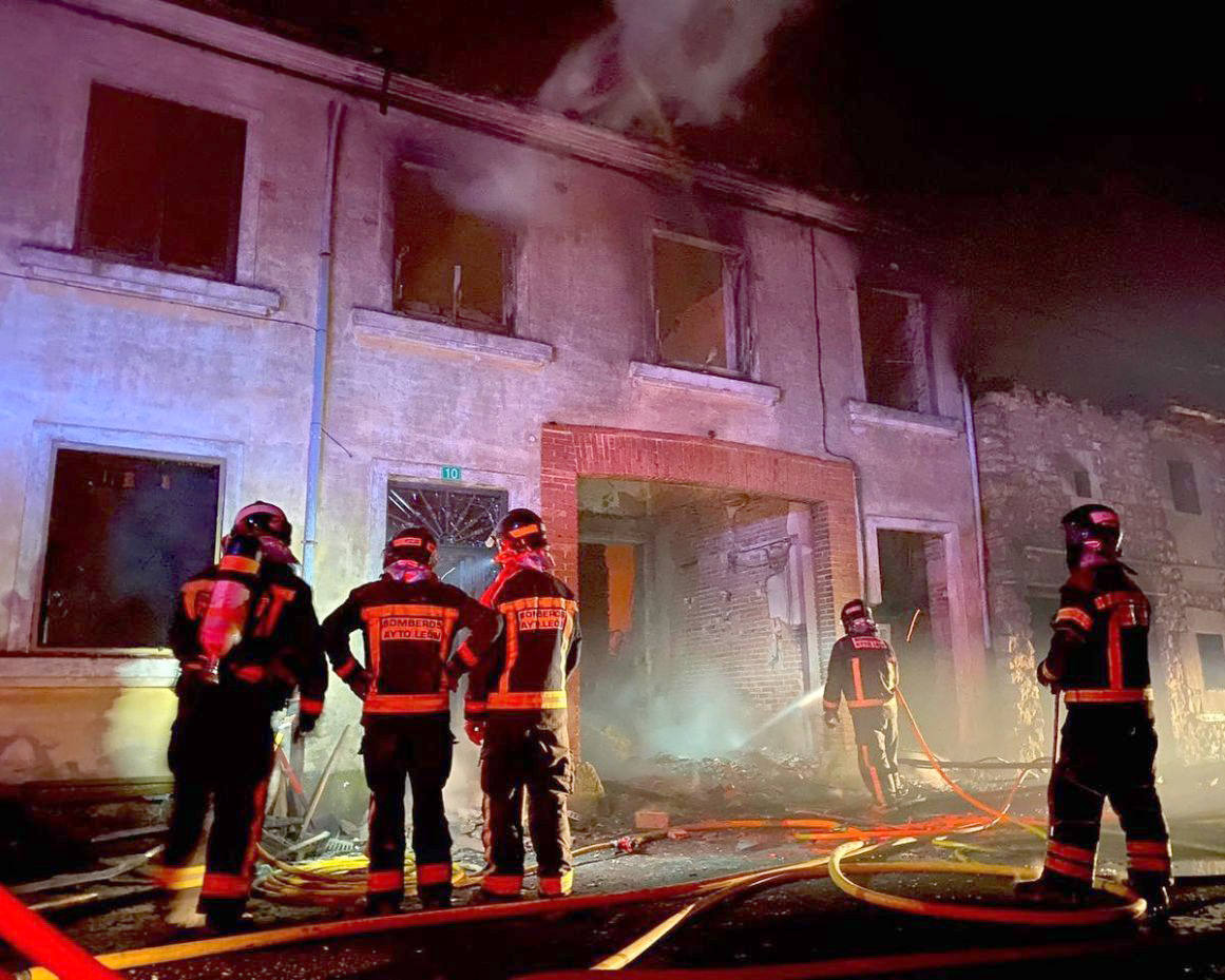 Incendio en una vivienda en Las Bodas. 