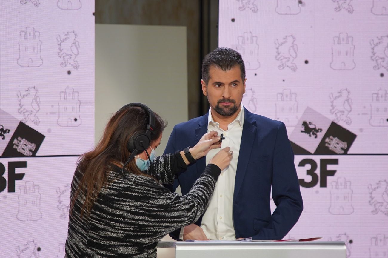 El candidato del PP, Alfonso Fernández Mañueco, el candidato Socialista, Luis Tudanca y el candidato de Ciudadanos, Francisco Igea, han debatido este lunes en la primera confrontación 'a tres' en la campaña.. 