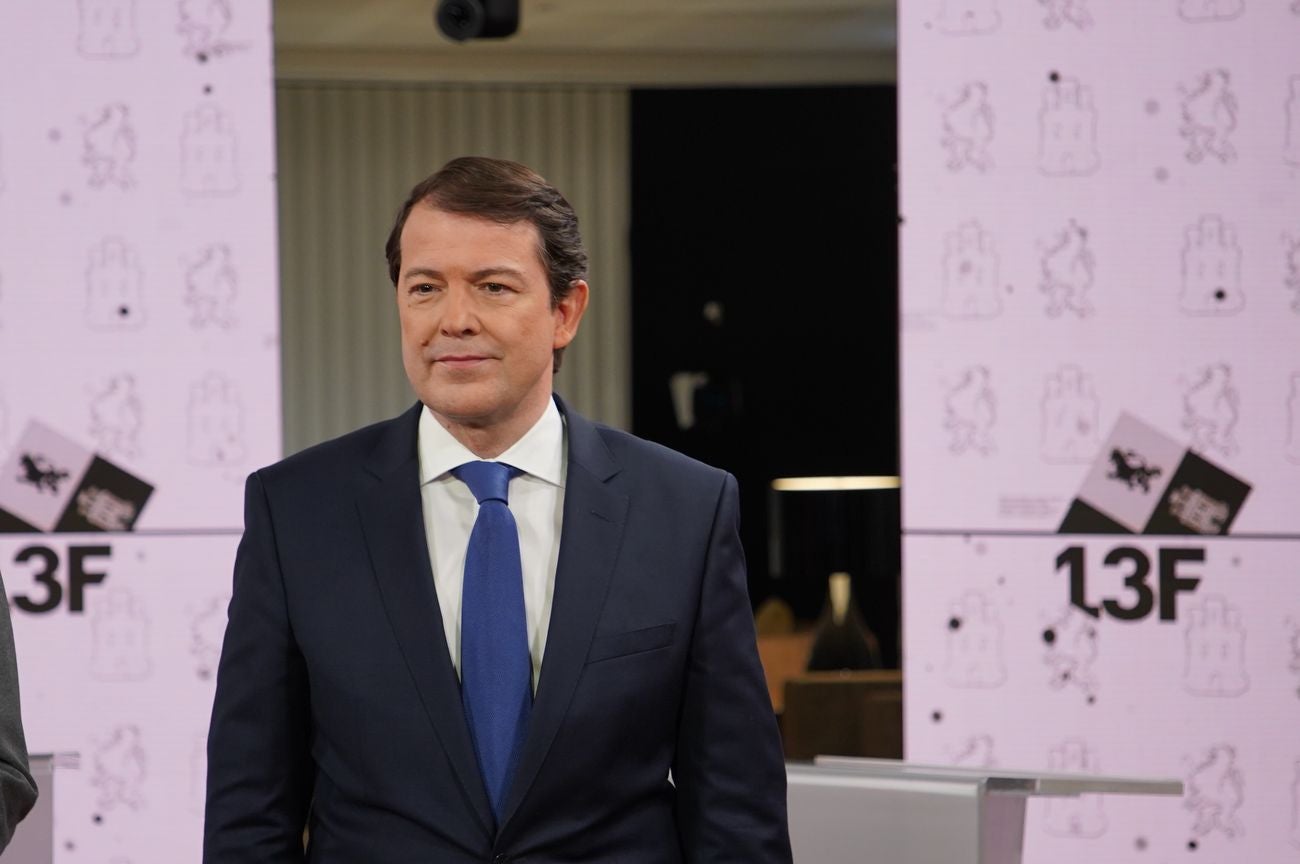 El candidato del PP, Alfonso Fernández Mañueco, el candidato Socialista, Luis Tudanca y el candidato de Ciudadanos, Francisco Igea, han debatido este lunes en la primera confrontación 'a tres' en la campaña.. 