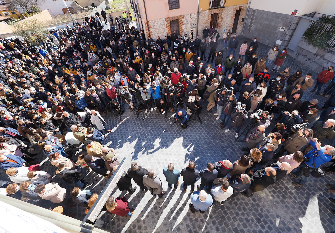 El Ayuntamiento de Traspinedo (Valladolid) convoca un minuto de silencio en repulsa por la muerte de Esther López, cuyo cadáver fue hallado en las inmediaciones de la localidad.