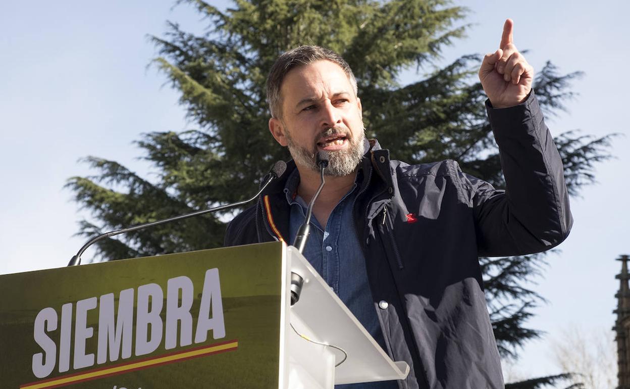 El presidente de Vox, Santiago Abascal, visita Salamanca.