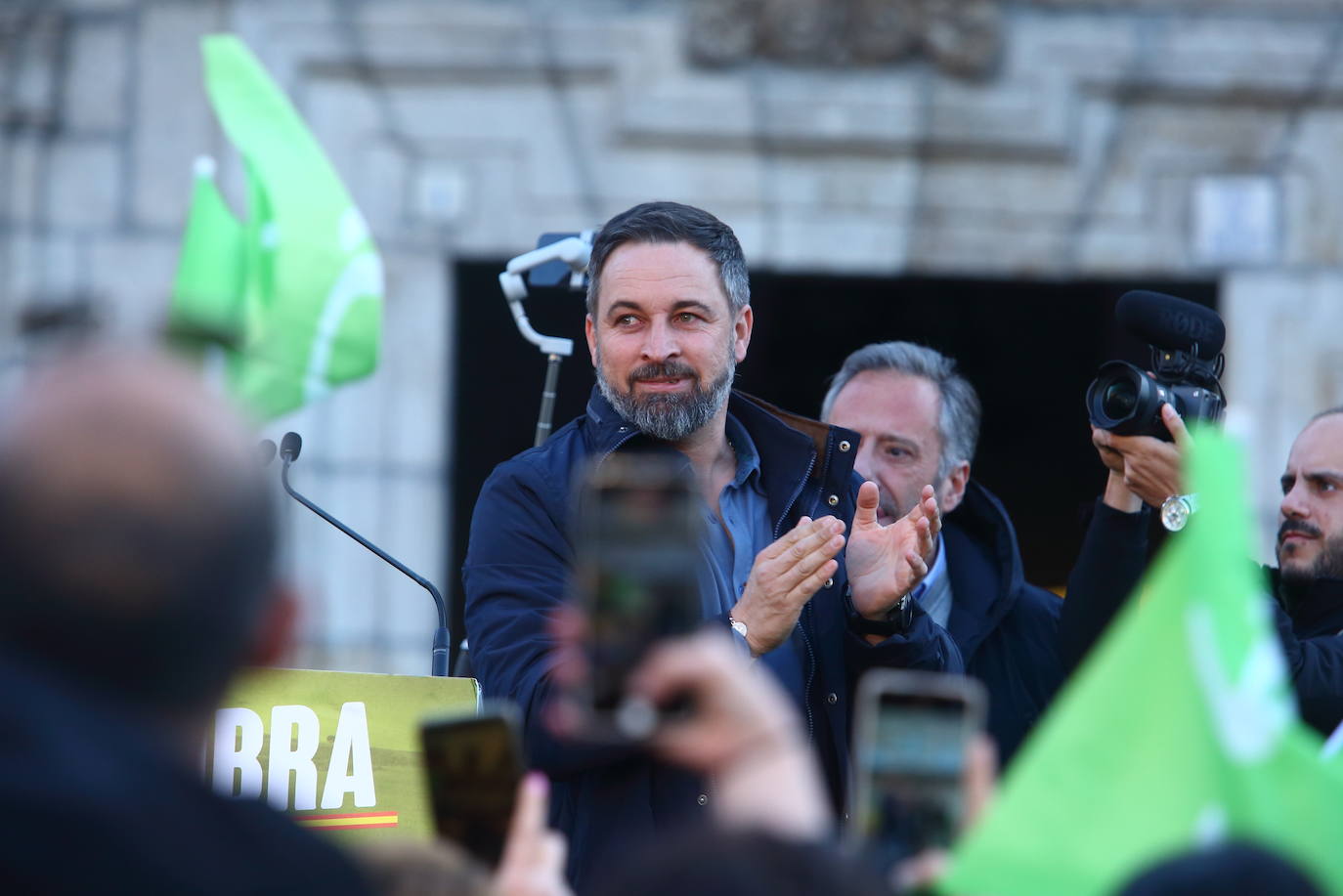 Santiago Abascal participa en un acto de campaña en Ponferrada.