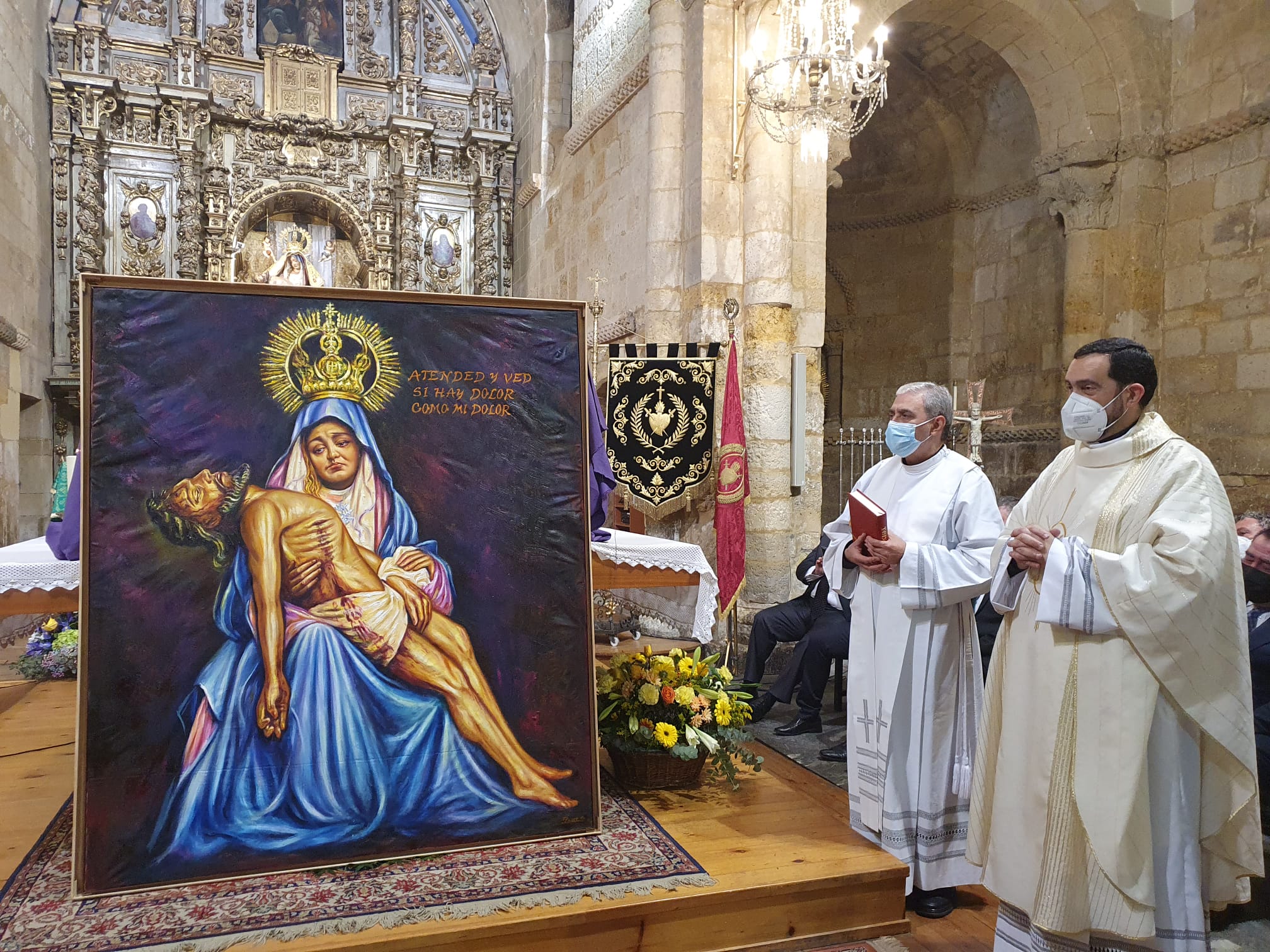 Fiel a la tradición la Parroquia de Nuestra Señora del Mercado, antigua del Camino, ha celebrado este miércoles la fiesta anual de 'La Aparición'