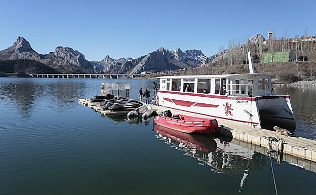 El pantano de Riaño, al 77% de su capacidad, por encima de la media de los últimos diez años.