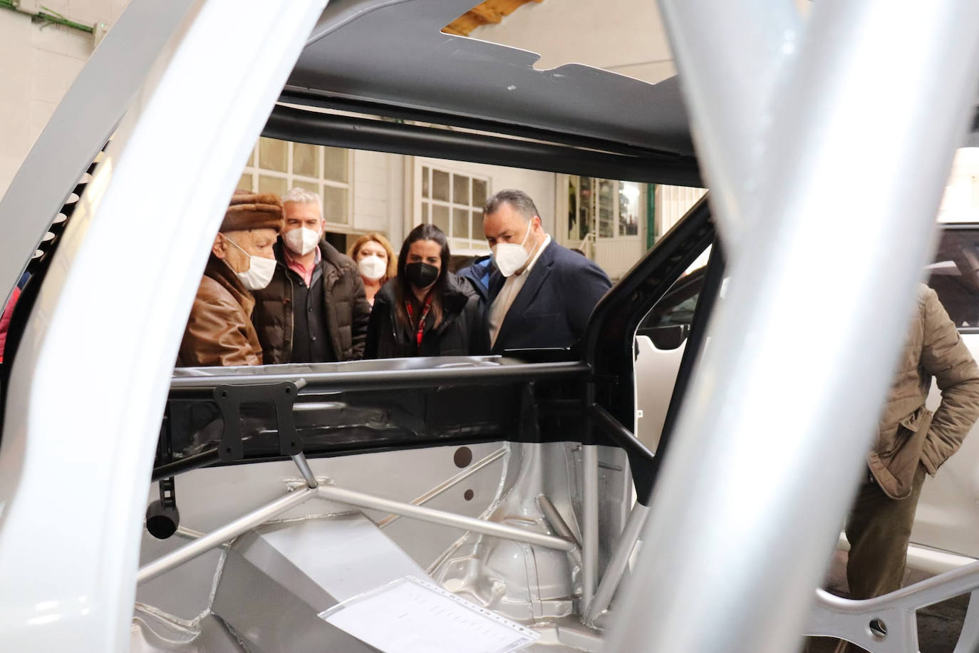 Fotos: Visita de la cabeza de lista de la candidatura socialista a las Cortes, Nuria Rubio, a RMC Motorsport