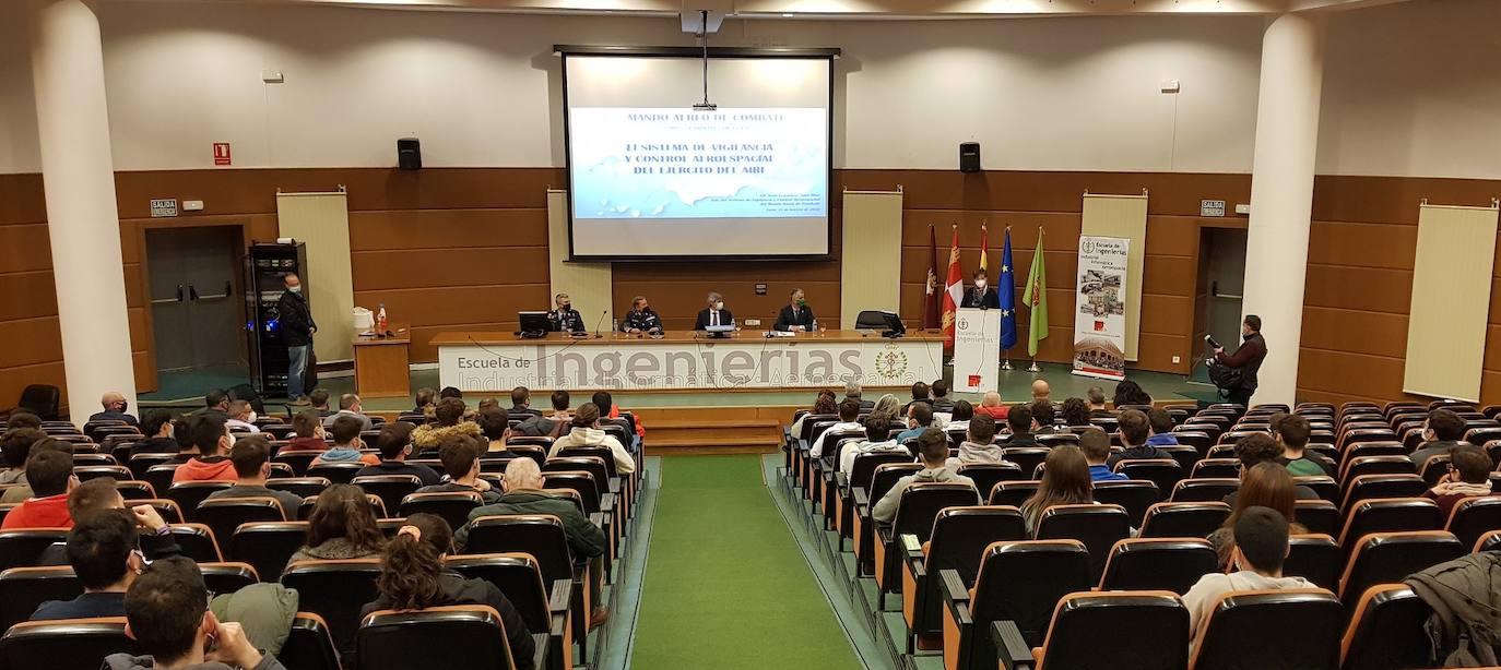 La Universidad de León es el centro universitario de Castilla y León que más interés ha demostrado por esta materia.