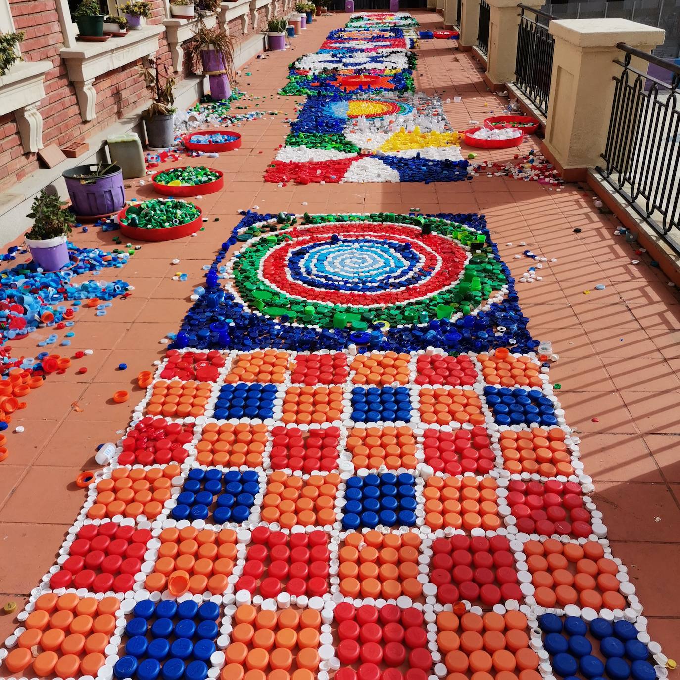 Proyecto artístico de reciclaje en Maristas San José.