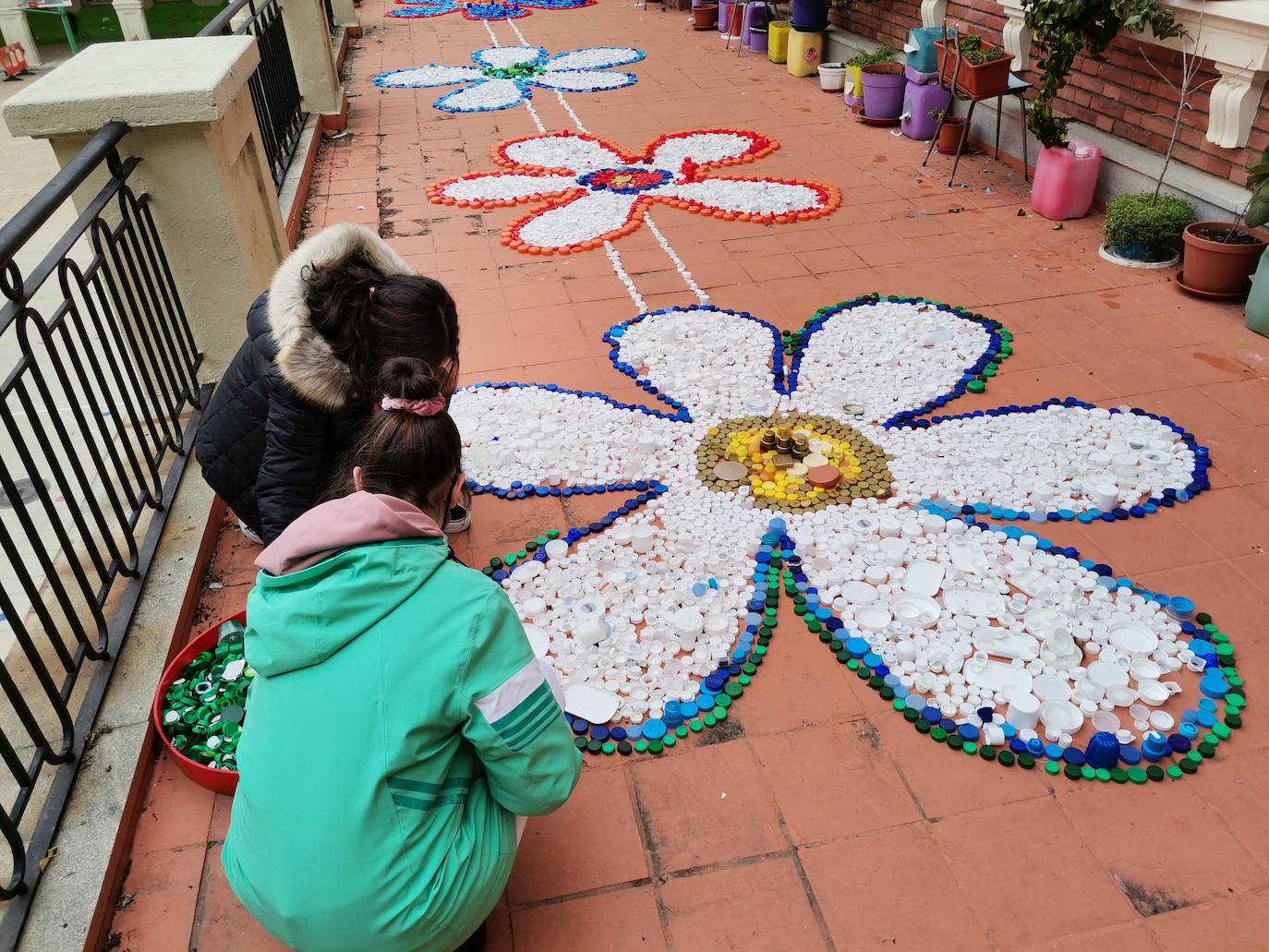 Proyecto artístico de reciclaje en Maristas San José.