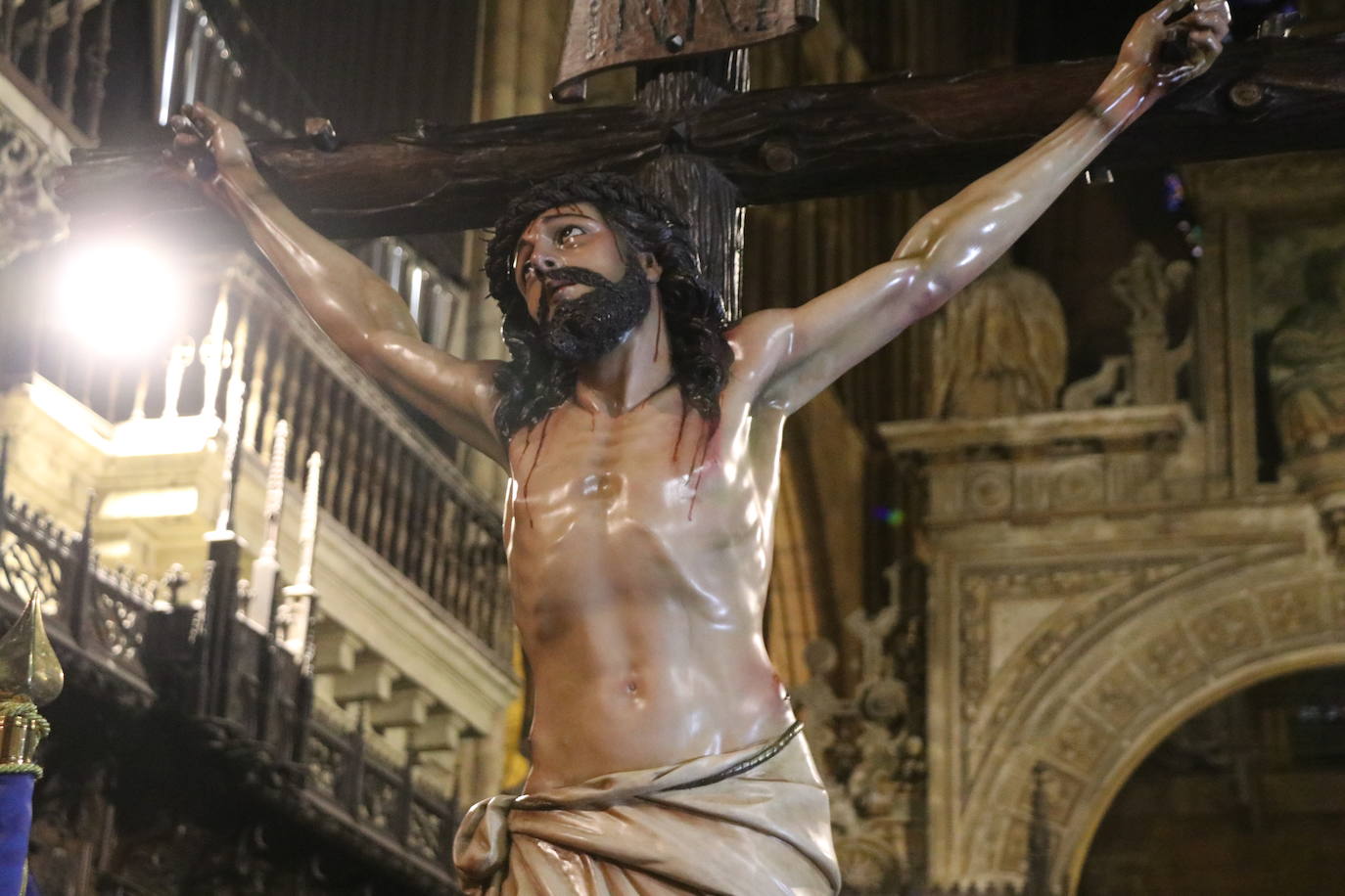 El paso recorrió este sábado las calles de la capital.