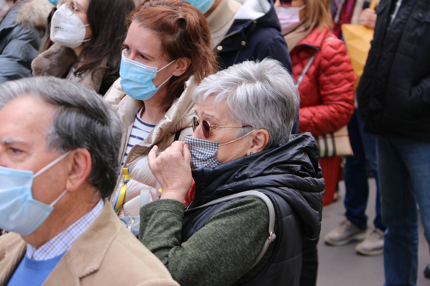 Miles de personas recorren la distancia entre Guzmán y Botines para apoyar al pueblo ucraniano en la guerra que están sufriendo a miles de kilómetros.