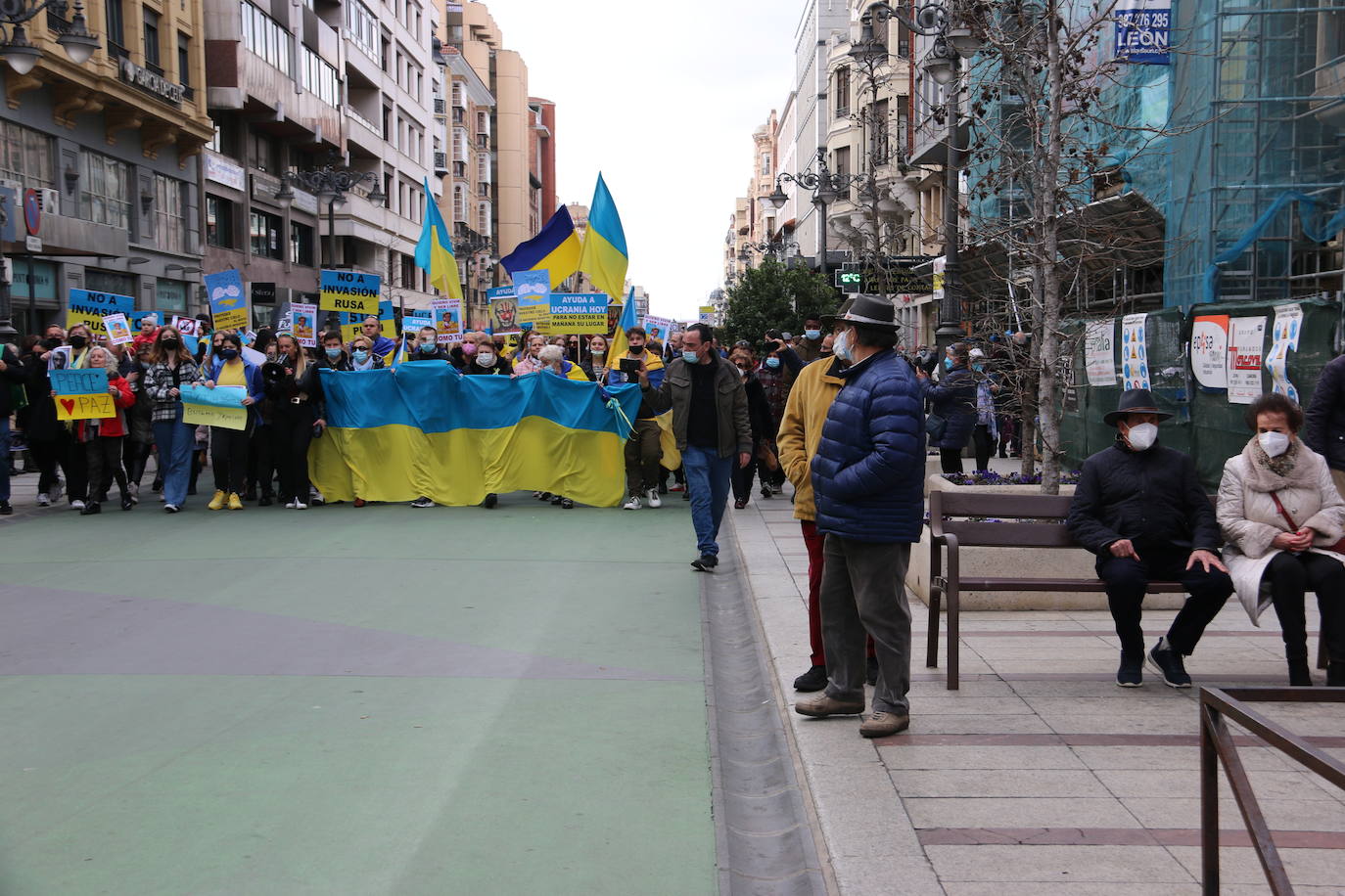Miles de personas recorren la distancia entre Guzmán y Botines para apoyar al pueblo ucraniano en la guerra que están sufriendo a miles de kilómetros.