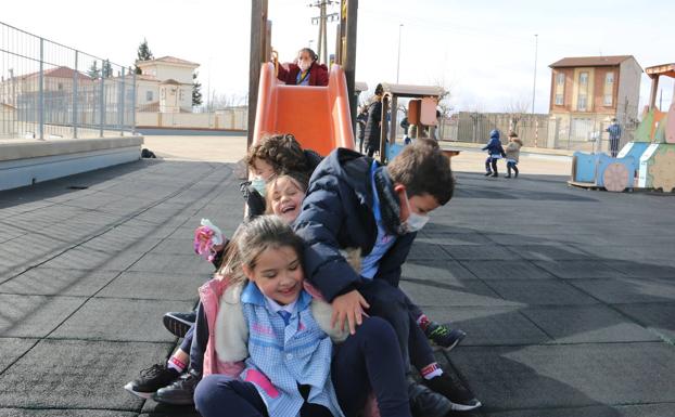 Galería. Educación, creatividad y compañerismos se dan la mano en el colegio Maristas Champagnat.