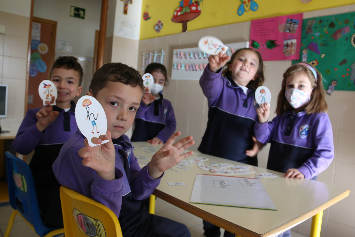 Este centro de referencia en León oferta educación desde guardería hasta bachillerato | Compaginar proyectos de innovación docente con la cercanía y el acompañamiento a los alumnos en todas las etapas hacen de este centro concertado un entorno privilegiado para el aprendizaje.