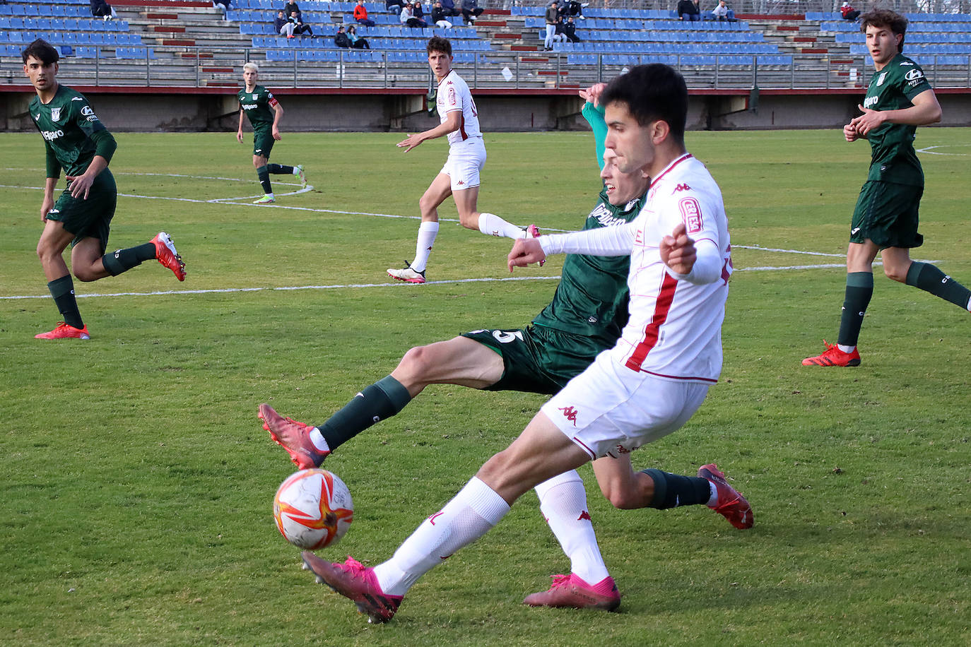 La Cultural, quinta clasificada, recibe al Leganés, tercero, en un duelo por todo lo alto