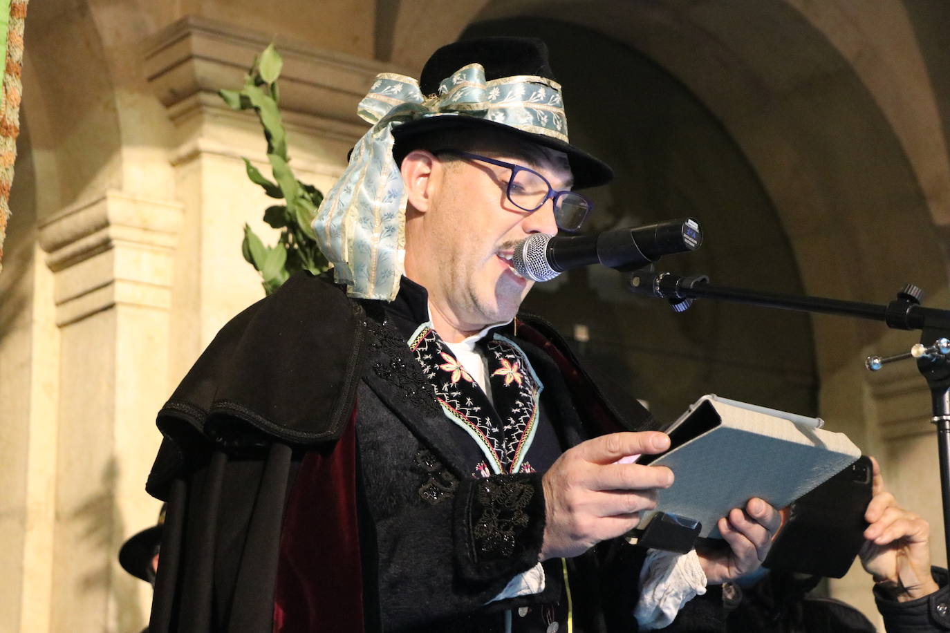 La Asociación Cultural Aguzo vuelve a recuperar las tradicionales 'Rondas Leonesas' con David Gustavo López como pregonero.