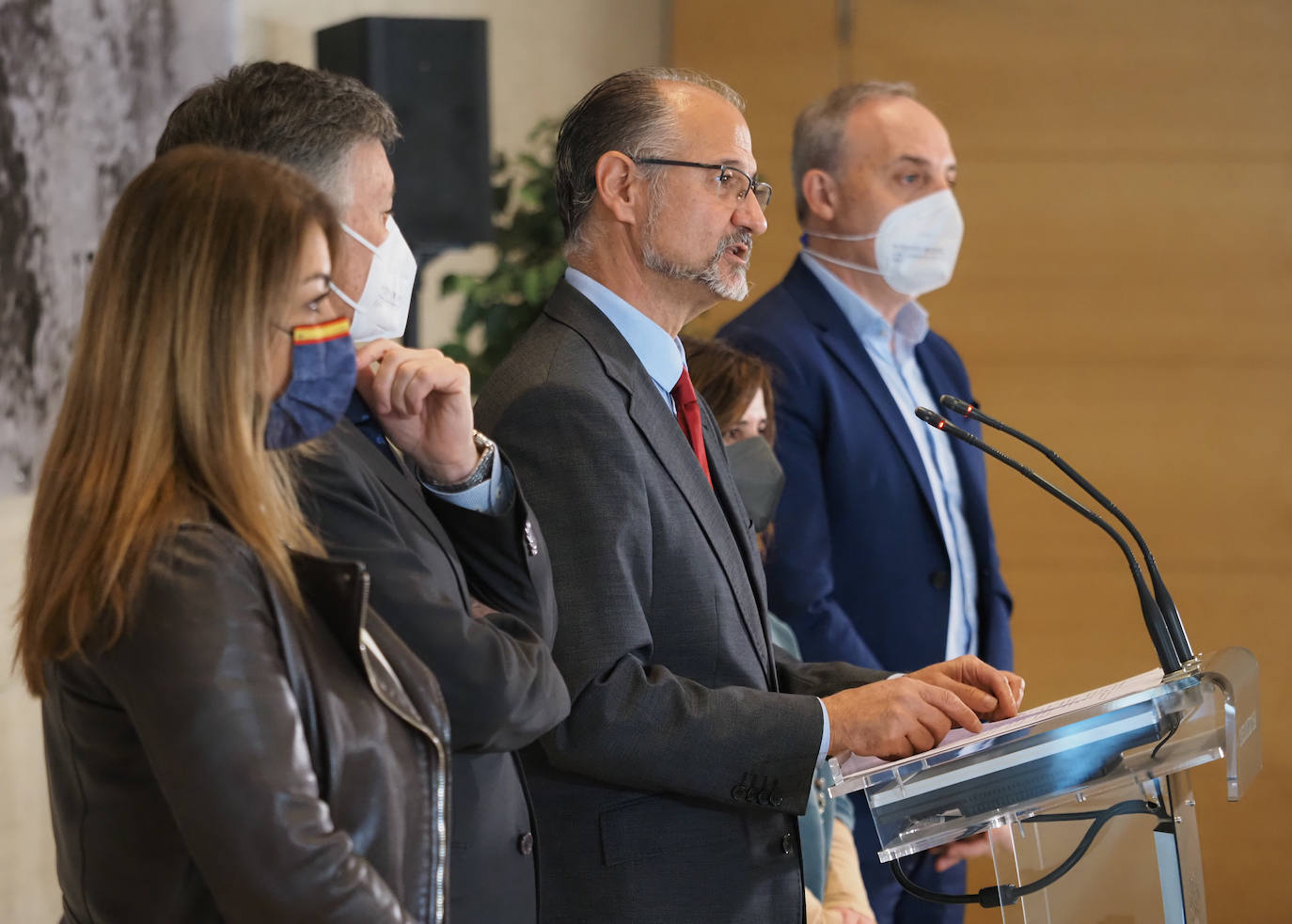 El presidente de las Cortes y de la Fundación de Castilla y León, Luis Fuentes, ha subrayado el compromiso de la Cámara autonómica con la cultura . 