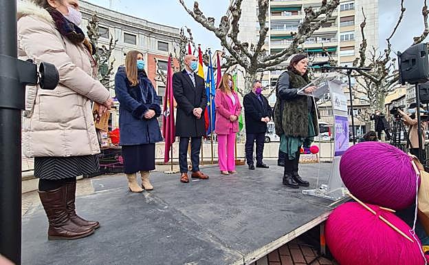 León grita por la igualdad