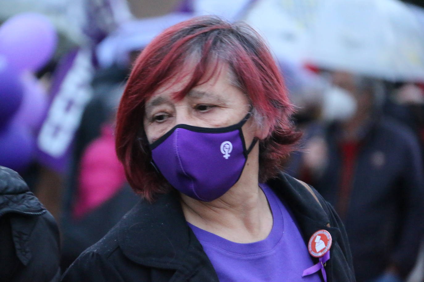 Las calles de la capital se han teñido de violeta en la manifestación reivindicativa del Día Internacional de la Mujer.