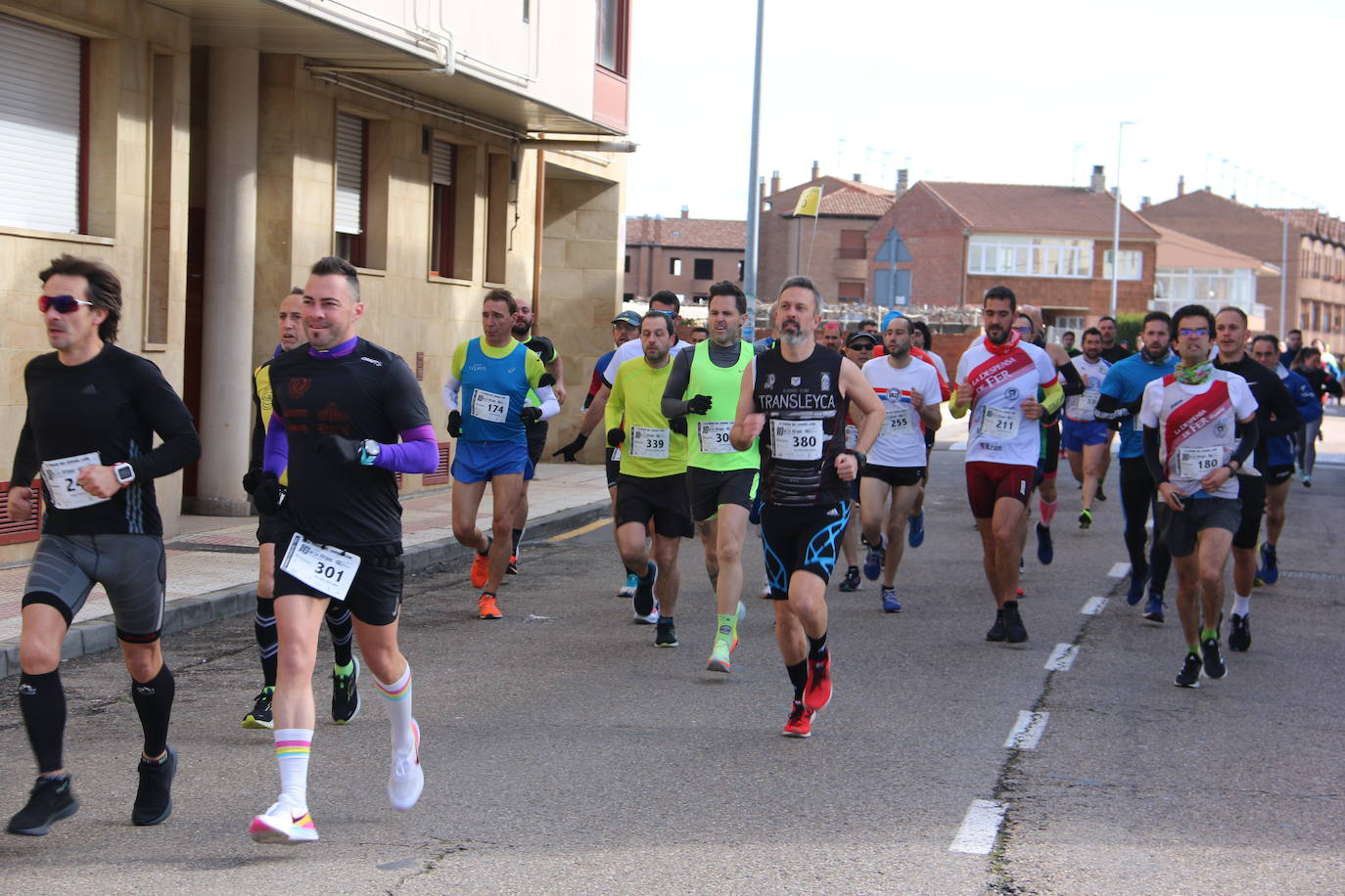 Ofrecemos una amplia galería con los corredores que participaron en esta marcha popular del alfoz de León.